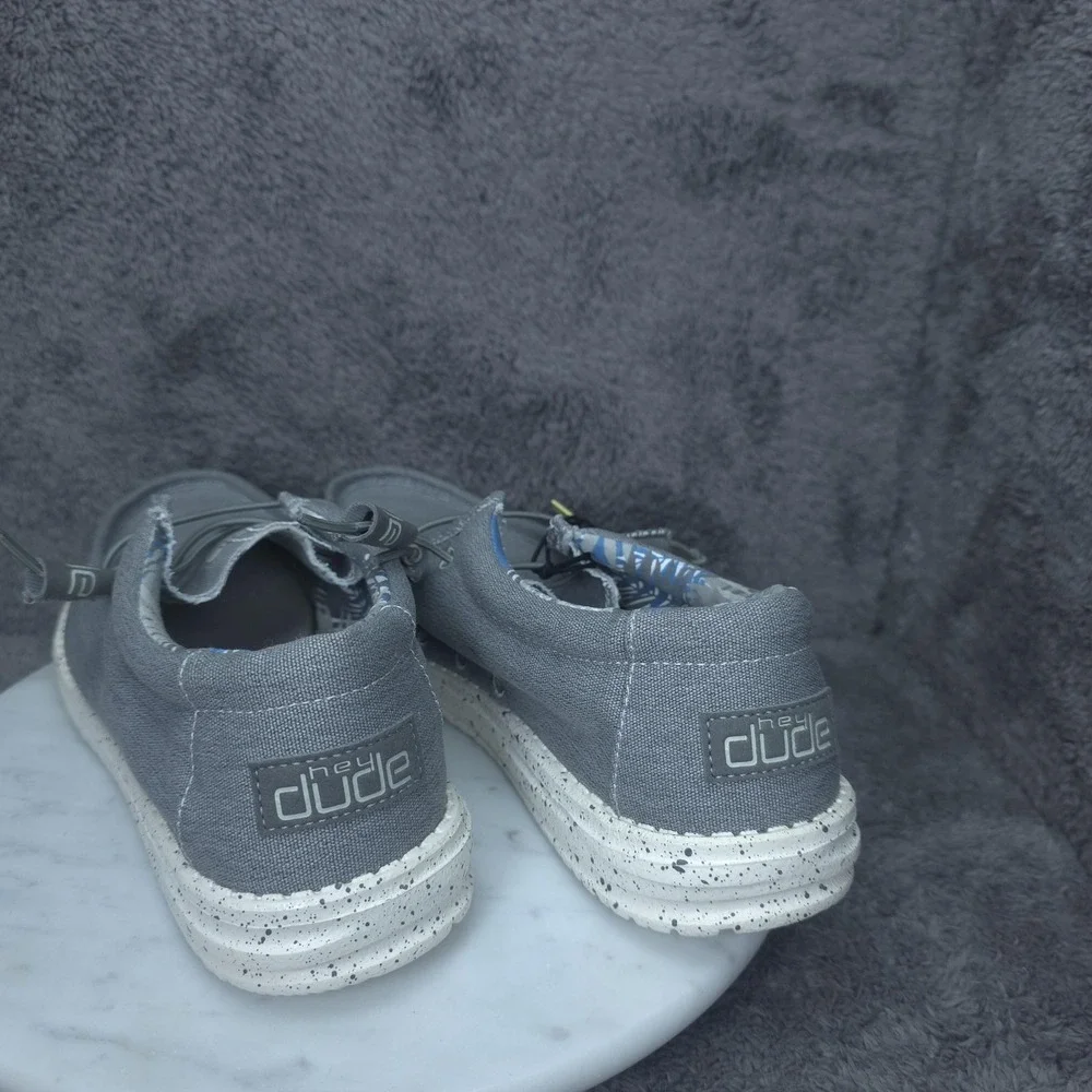 Hey Dude Wally Stretch Iron Shoes Mens Size 9 Gray Slip On Casual Sneakers